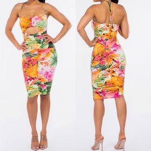 Meilani-tropical print double layered ruched cut out mini  dress 🏝
